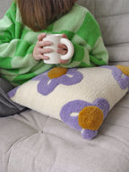 FLOWER CUSHION