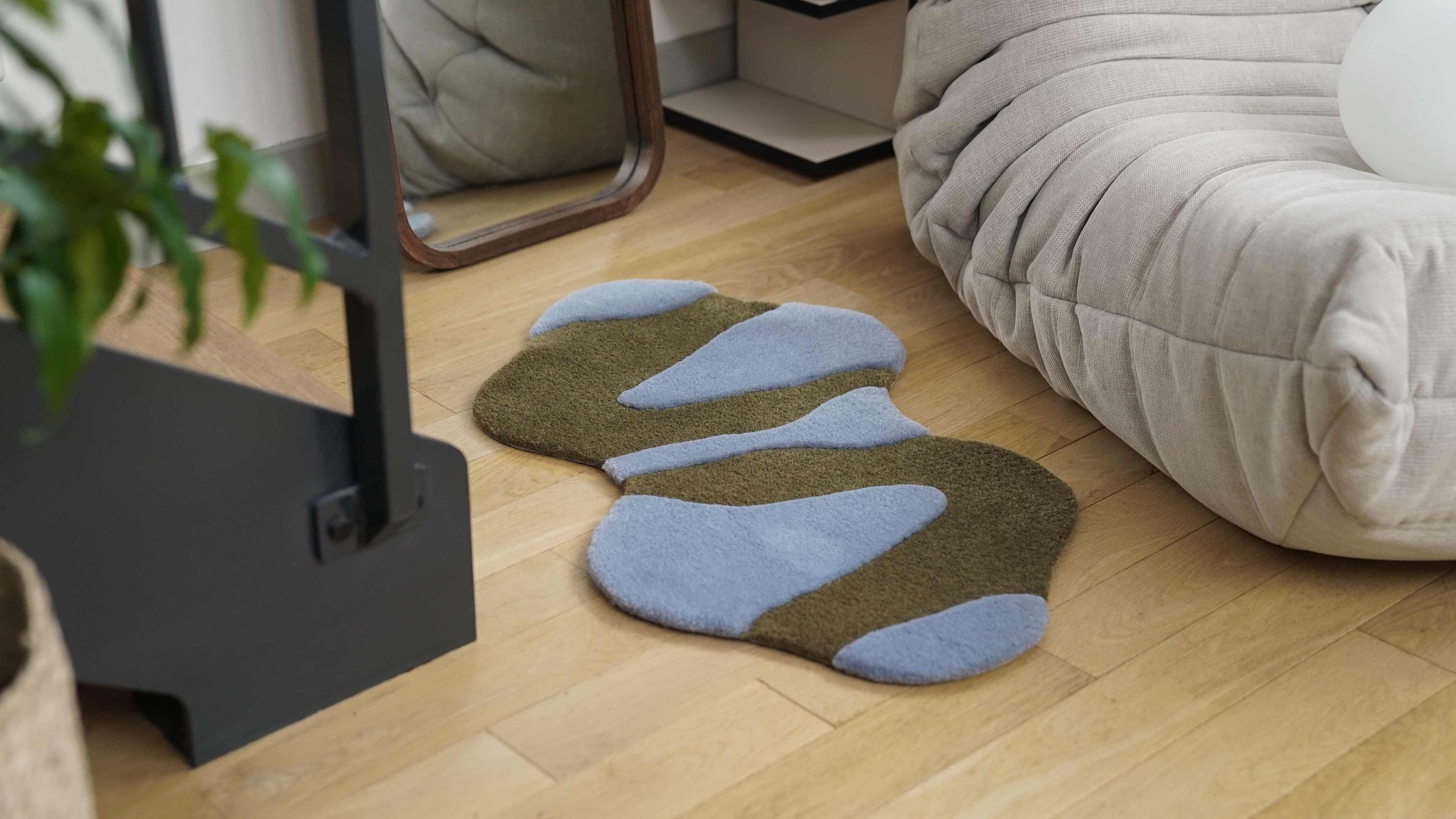 Charlen : Organic and Contemporary Design Rugs – CHARLEN